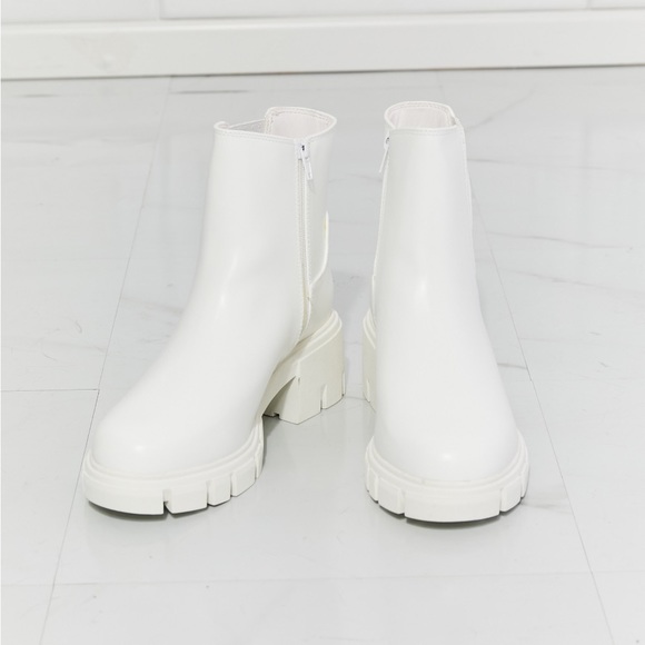 MMSHOES WHAT IT TAKES CHELSEA LUG SOLE BOOTS - Picture 5 of 5